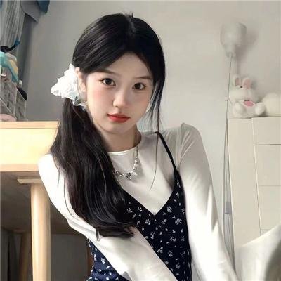 幽灵女孩 封面
